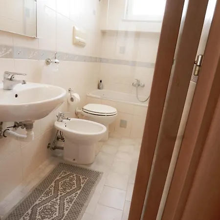 Lejlighed Casa Nel Borgo Dei Gatti *